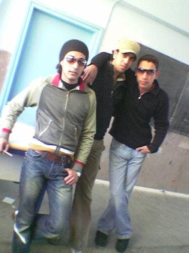 La    c'est moi   et mounir &  abdo
